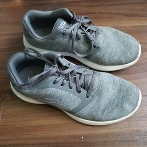 Sketchers On-the-go max women grey size 8